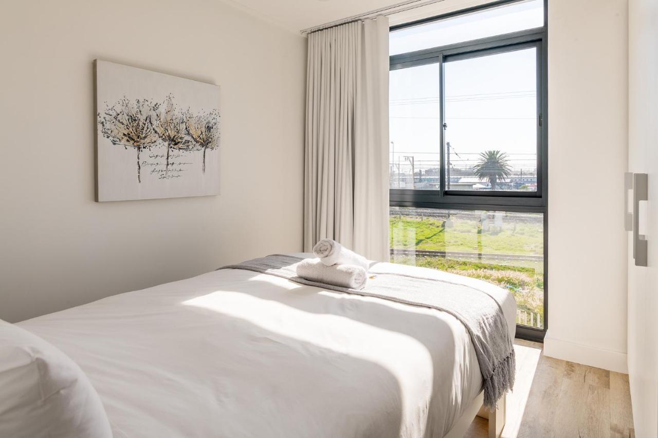 1 On Albert 2 Bed Harbour View Apartamento